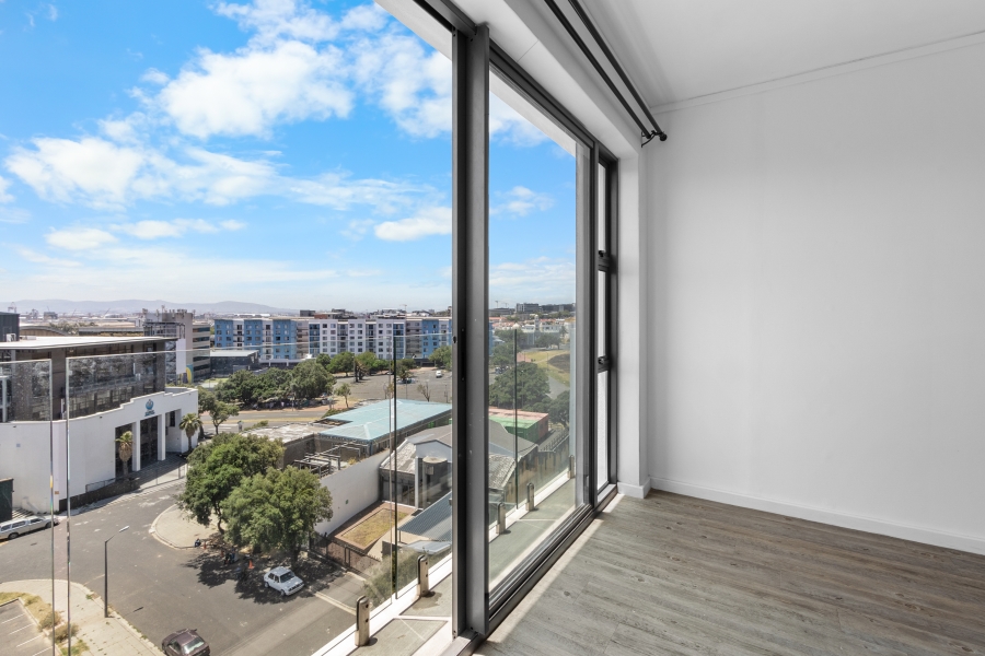 2 Bedroom Property for Sale in Zonnebloem Western Cape